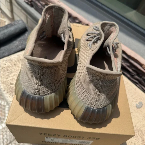Adidas Yeezy Boost 350 V2 - Sand Taupe
